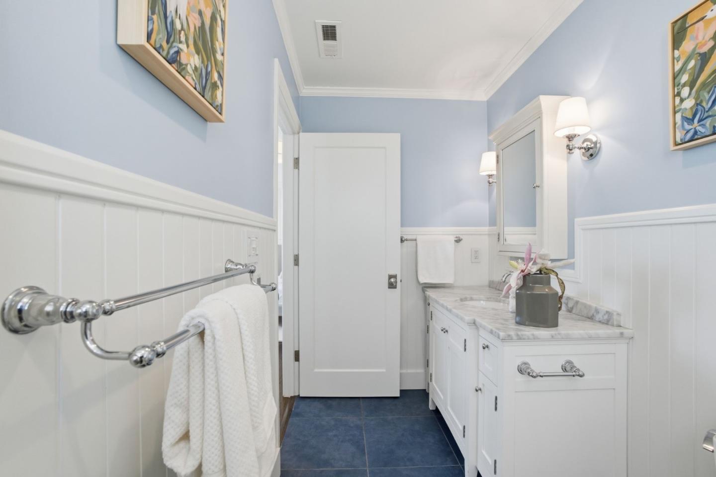 Detail Gallery Image 54 of 97 For 2105 Hillside Dr, Burlingame,  CA 94010 - 5 Beds | 4 Baths