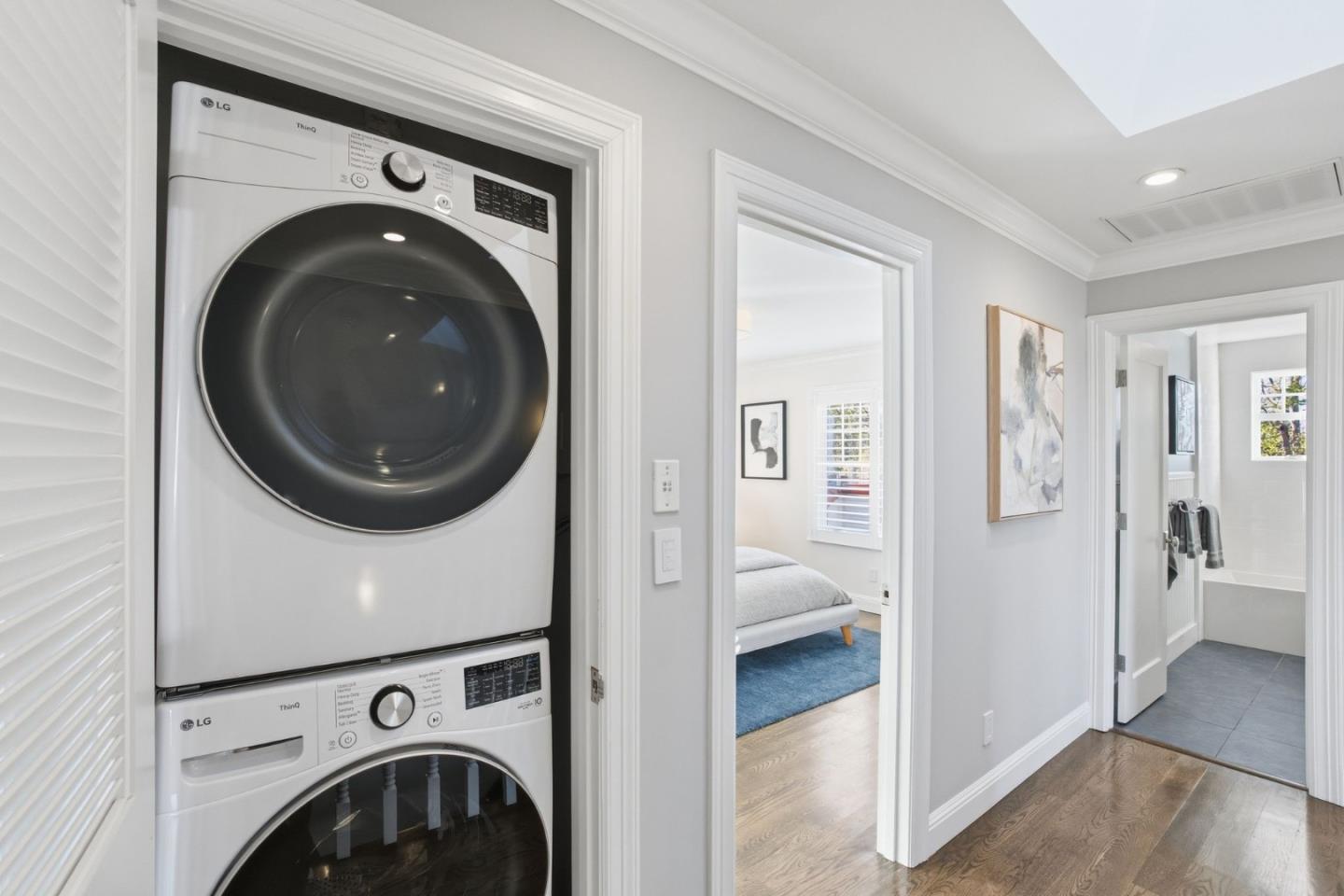 Detail Gallery Image 58 of 97 For 2105 Hillside Dr, Burlingame,  CA 94010 - 5 Beds | 4 Baths