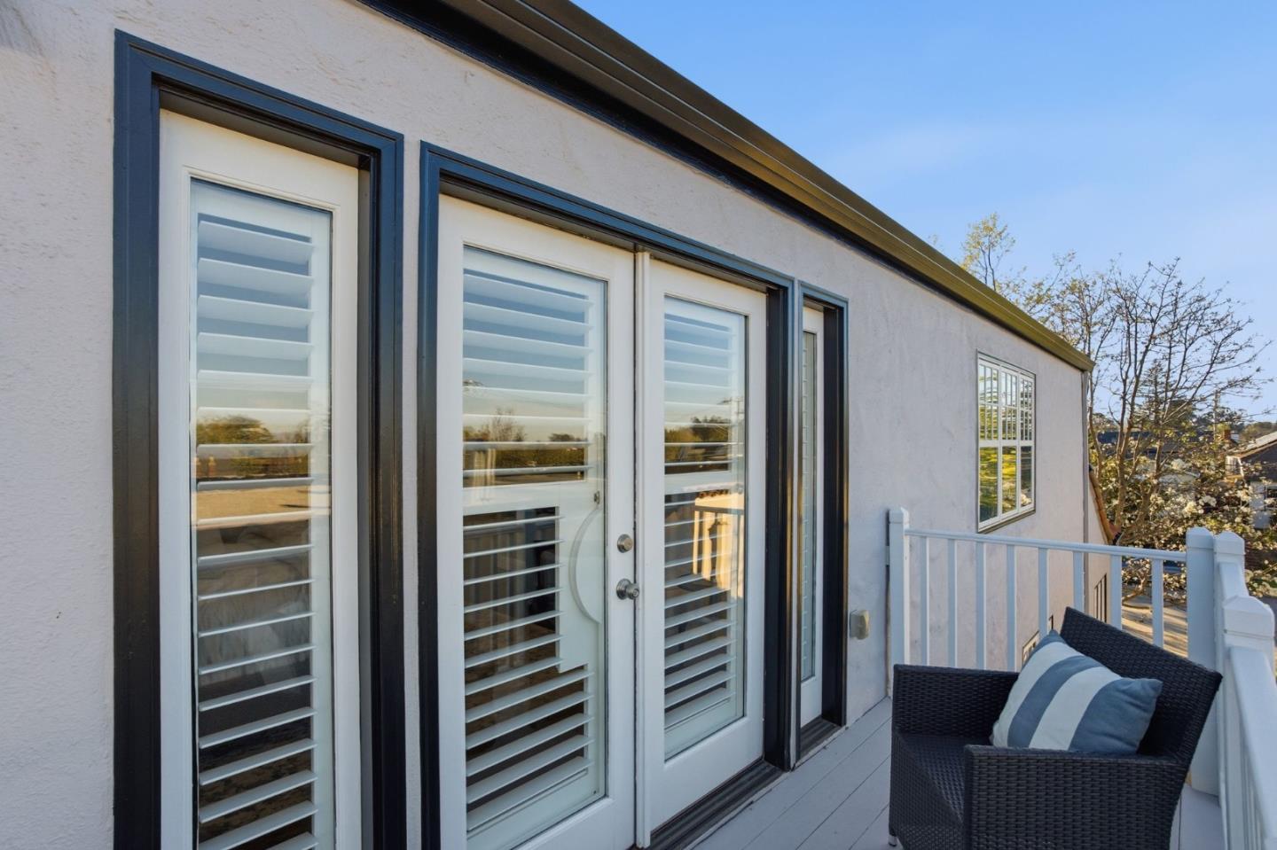 Detail Gallery Image 64 of 97 For 2105 Hillside Dr, Burlingame,  CA 94010 - 5 Beds | 4 Baths