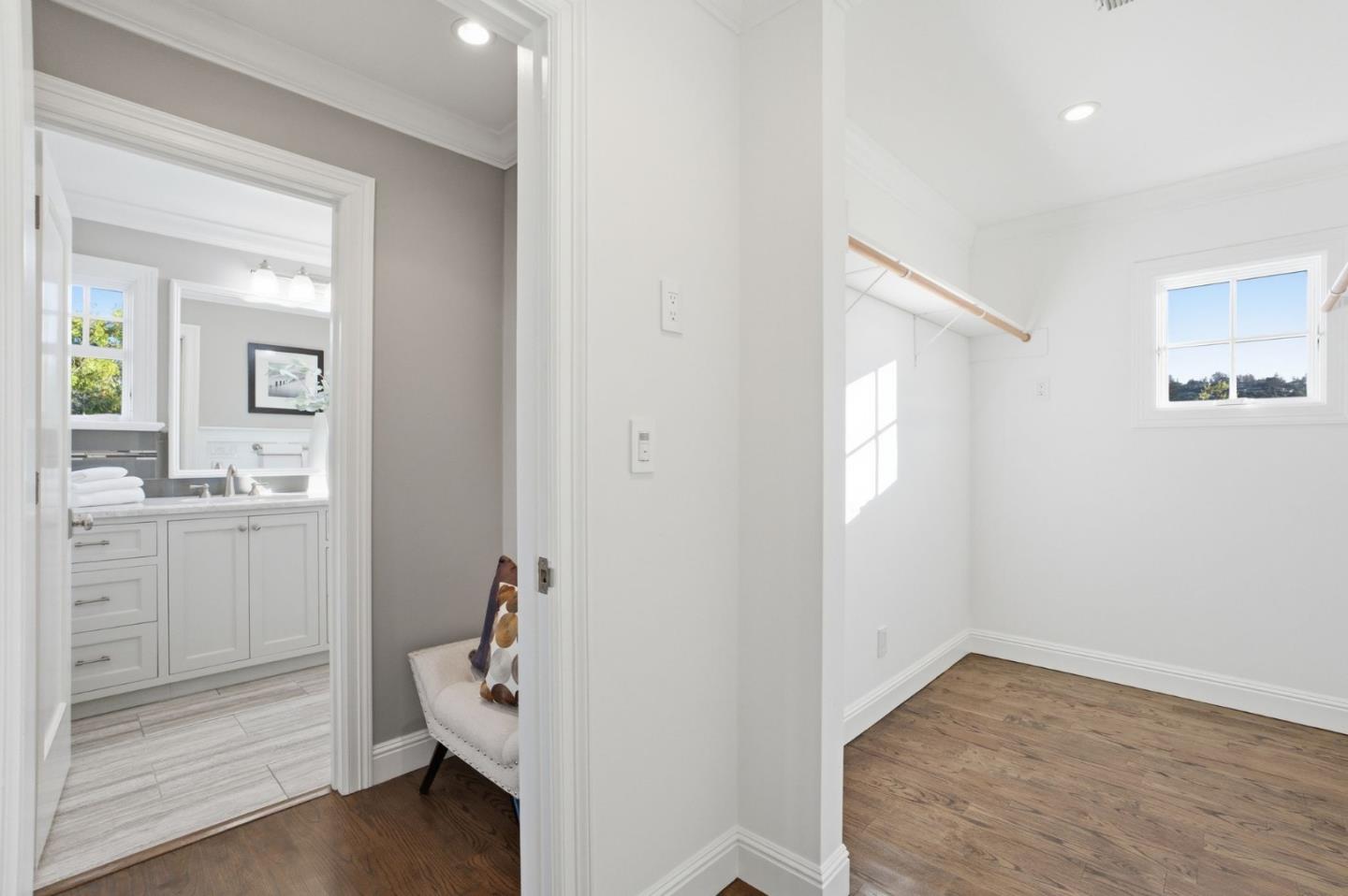 Detail Gallery Image 69 of 97 For 2105 Hillside Dr, Burlingame,  CA 94010 - 5 Beds | 4 Baths