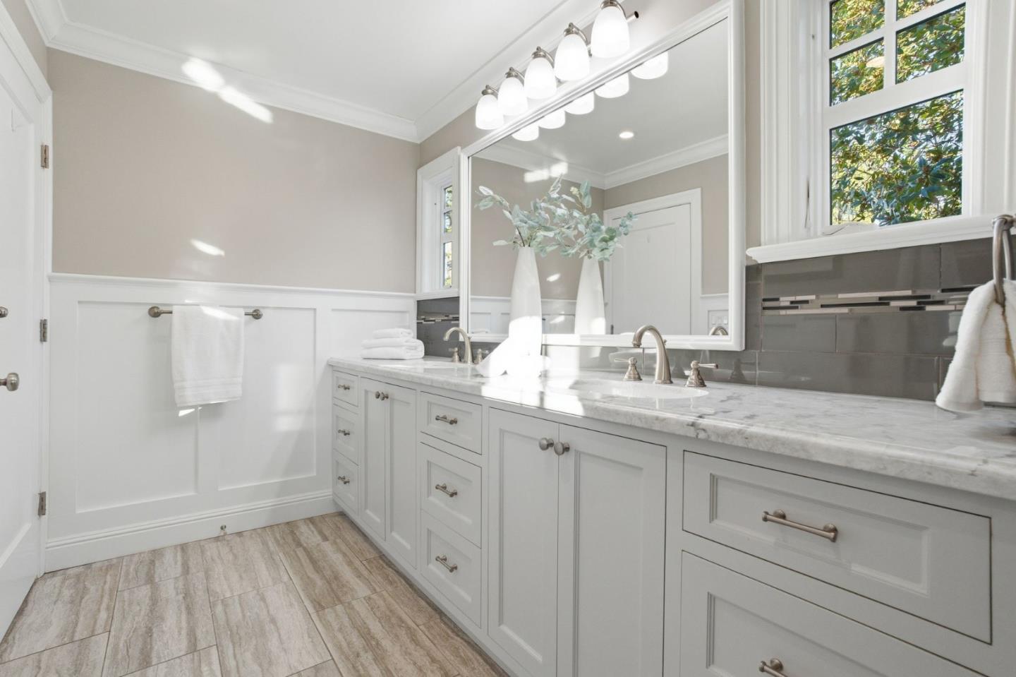 Detail Gallery Image 72 of 97 For 2105 Hillside Dr, Burlingame,  CA 94010 - 5 Beds | 4 Baths