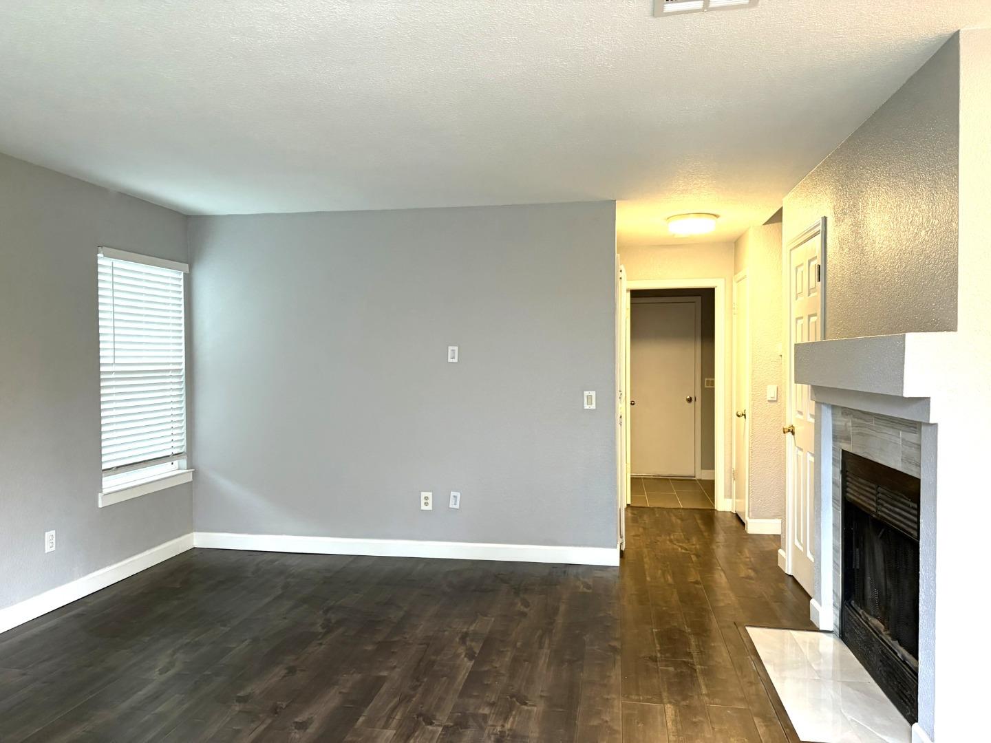 Detail Gallery Image 12 of 26 For 4 Coso Ct, Sacramento,  CA 95838 - 4 Beds | 3 Baths