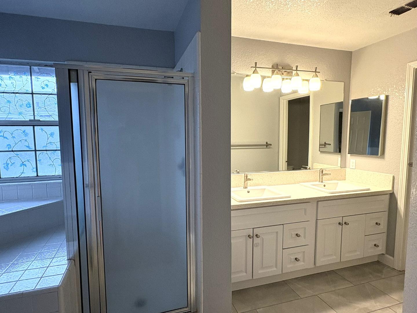 Detail Gallery Image 19 of 26 For 4 Coso Ct, Sacramento,  CA 95838 - 4 Beds | 3 Baths