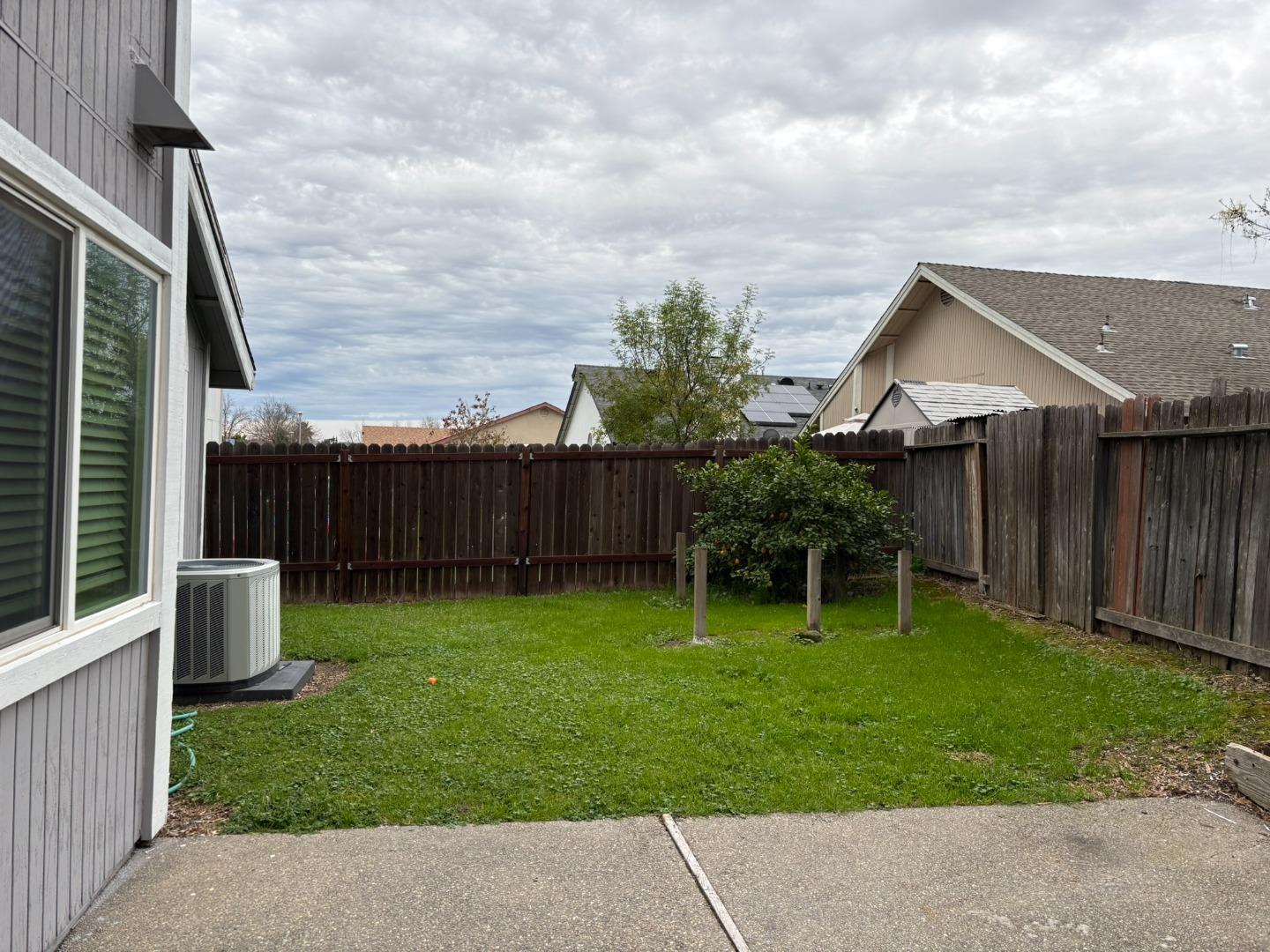 Detail Gallery Image 24 of 26 For 4 Coso Ct, Sacramento,  CA 95838 - 4 Beds | 3 Baths