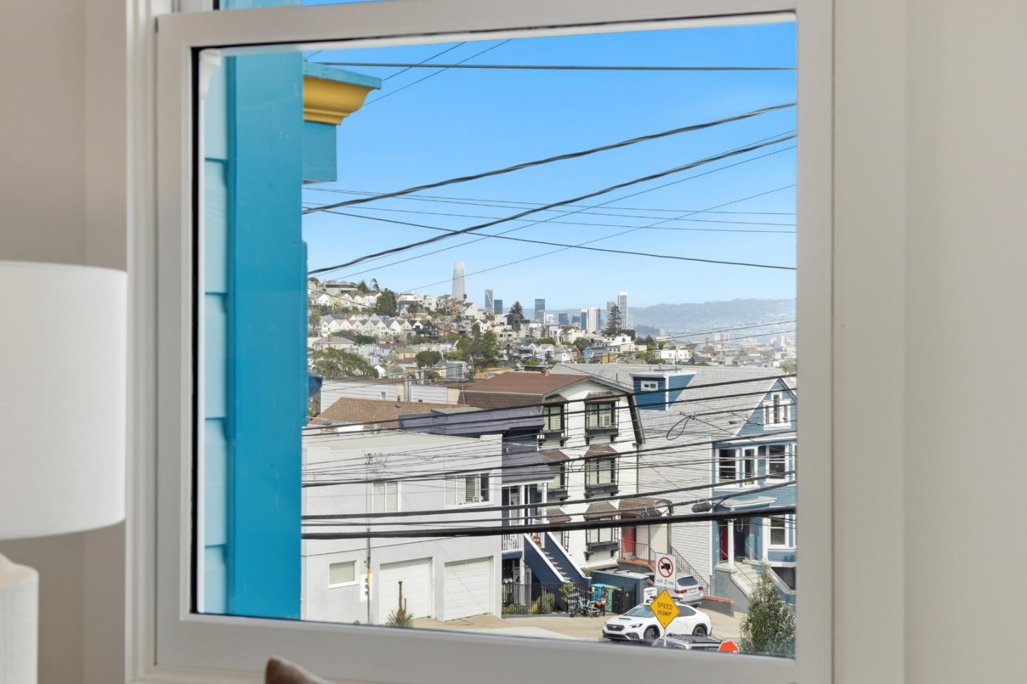 Detail Gallery Image 11 of 71 For 1116 Diamond St, San Francisco,  CA 94114 - 3 Beds | 1/1 Baths