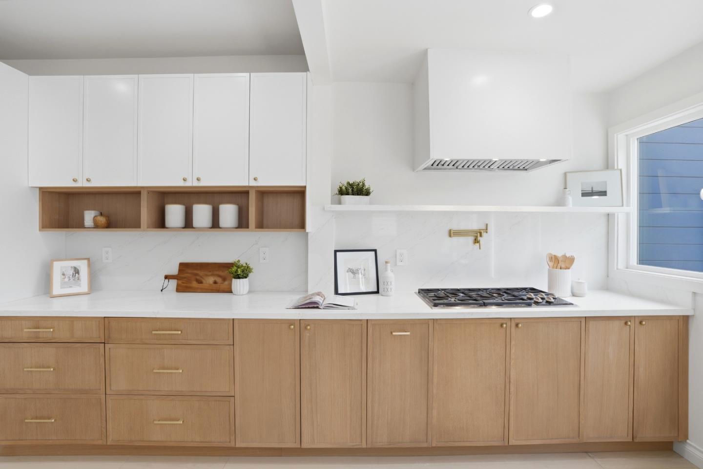 Detail Gallery Image 17 of 71 For 1116 Diamond St, San Francisco,  CA 94114 - 3 Beds | 1/1 Baths