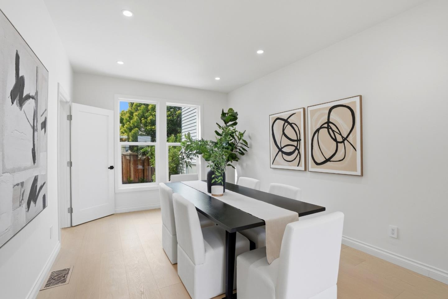 Detail Gallery Image 21 of 71 For 1116 Diamond St, San Francisco,  CA 94114 - 3 Beds | 1/1 Baths