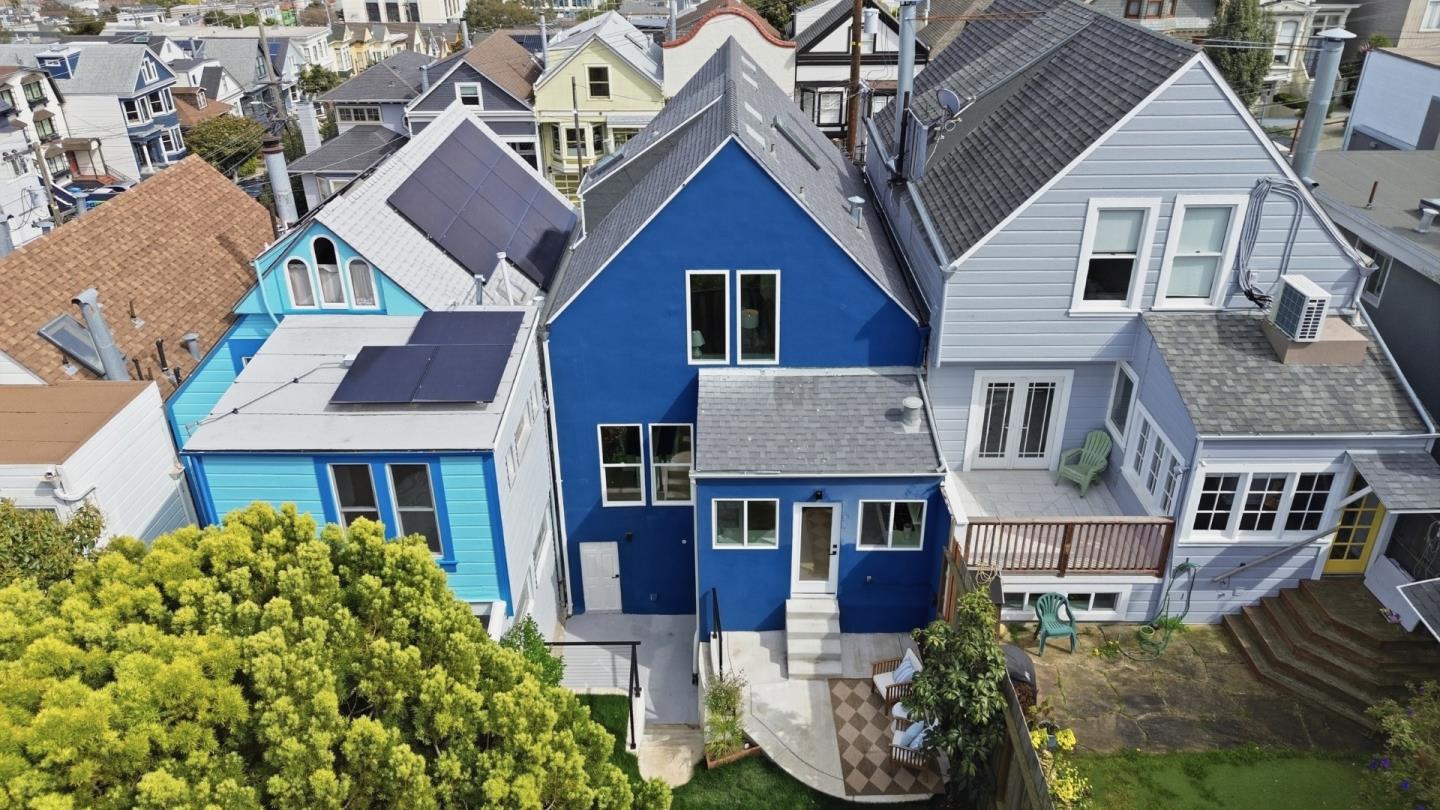 Detail Gallery Image 50 of 71 For 1116 Diamond St, San Francisco,  CA 94114 - 3 Beds | 1/1 Baths