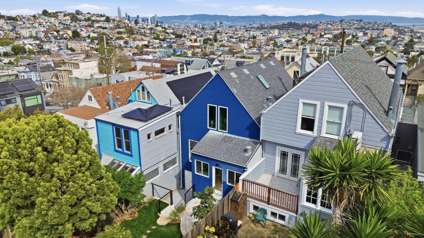 Detail Gallery Image 51 of 71 For 1116 Diamond St, San Francisco,  CA 94114 - 3 Beds | 1/1 Baths