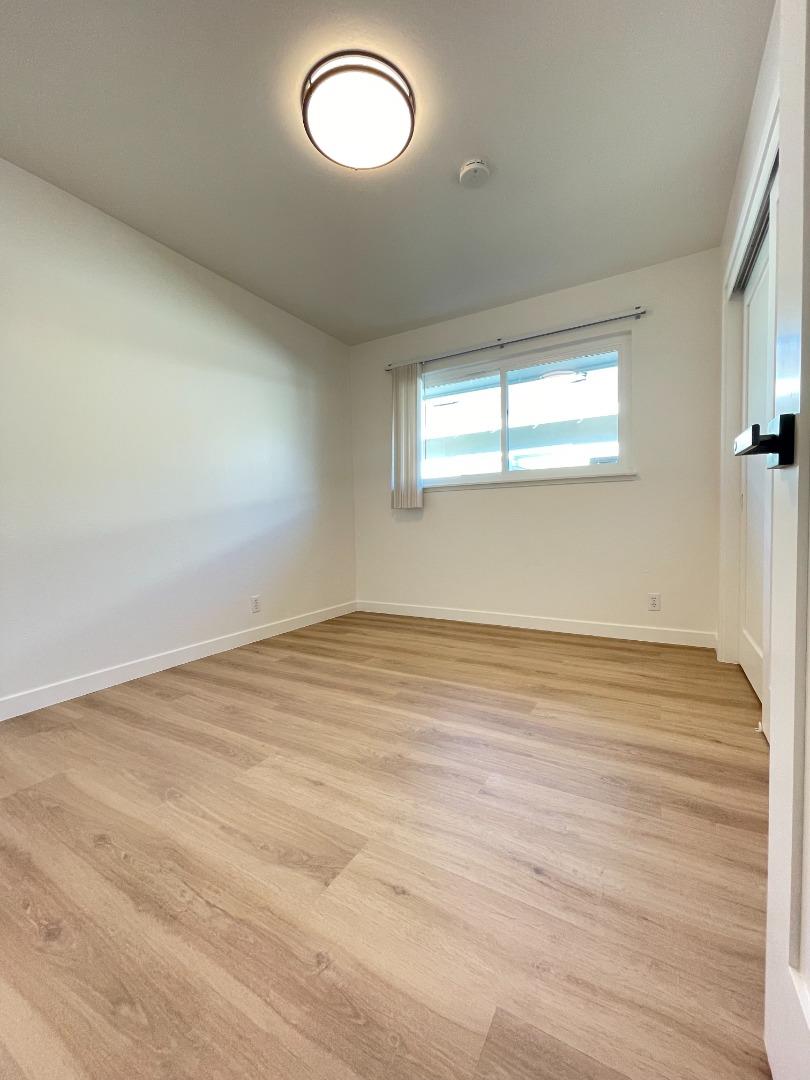 Detail Gallery Image 8 of 15 For 1454-1456 Merry Ln, San Jose,  CA 95128 - – Beds | – Baths