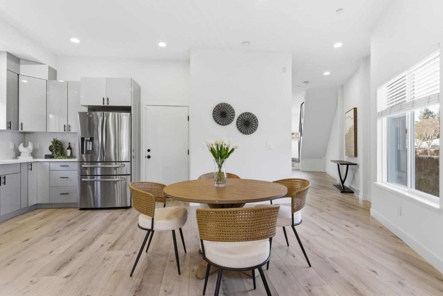 Detail Gallery Image 10 of 25 For 538 Dean St, Hayward,  CA 94541 - 3 Beds | 2/1 Baths