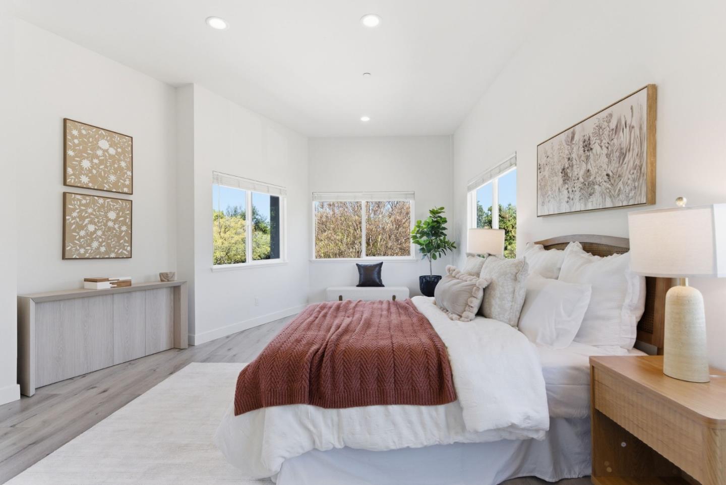 Detail Gallery Image 15 of 25 For 538 Dean St, Hayward,  CA 94541 - 3 Beds | 2/1 Baths