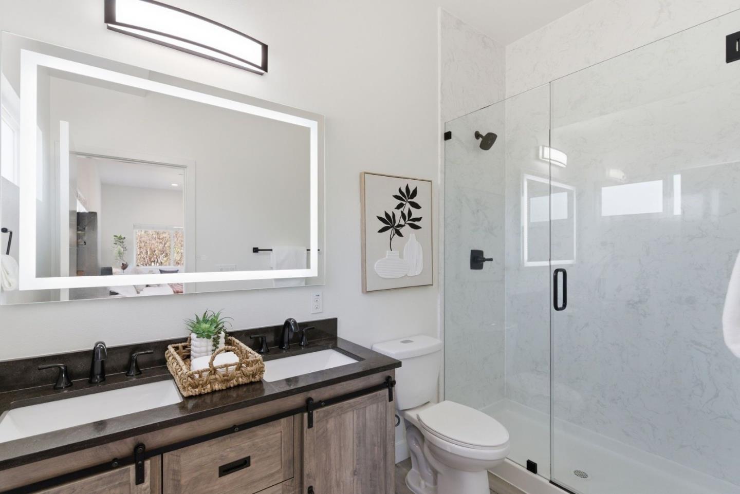 Detail Gallery Image 16 of 25 For 538 Dean St, Hayward,  CA 94541 - 3 Beds | 2/1 Baths