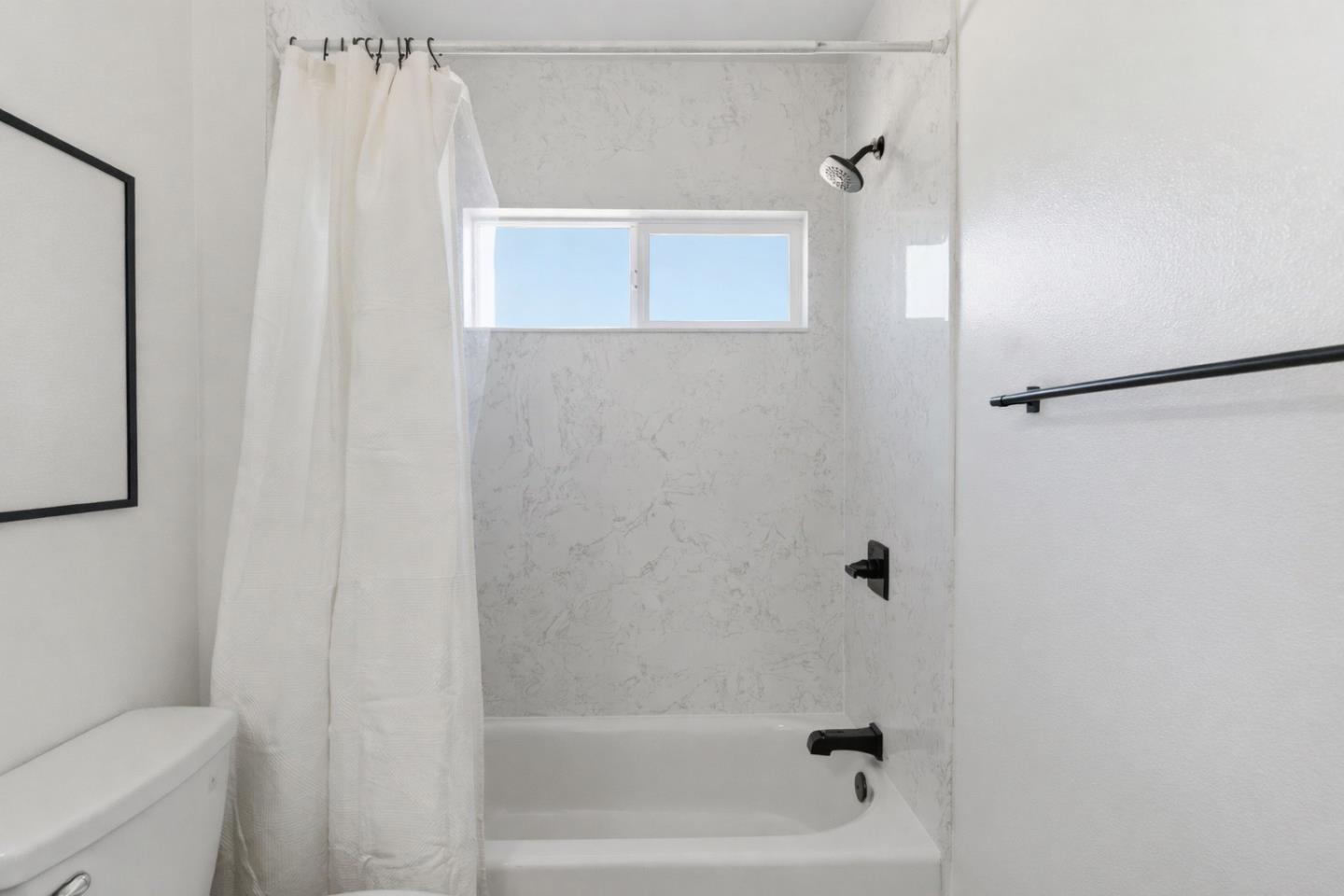 Detail Gallery Image 20 of 25 For 538 Dean St, Hayward,  CA 94541 - 3 Beds | 2/1 Baths