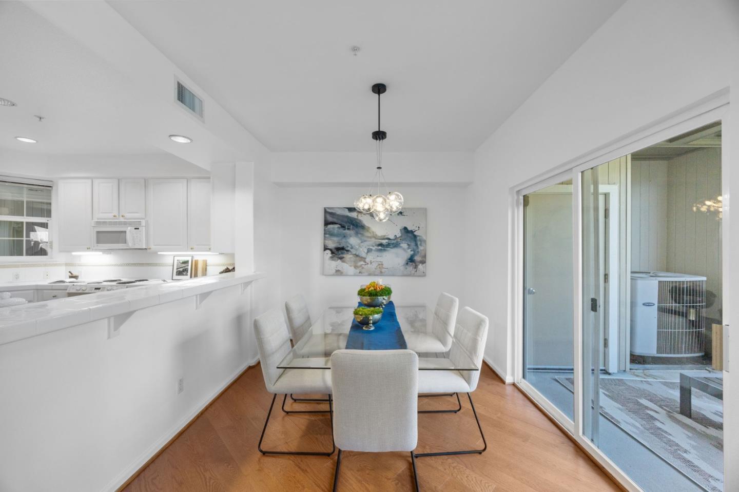 Photo #7: ML82039397 Listing: Photo #7