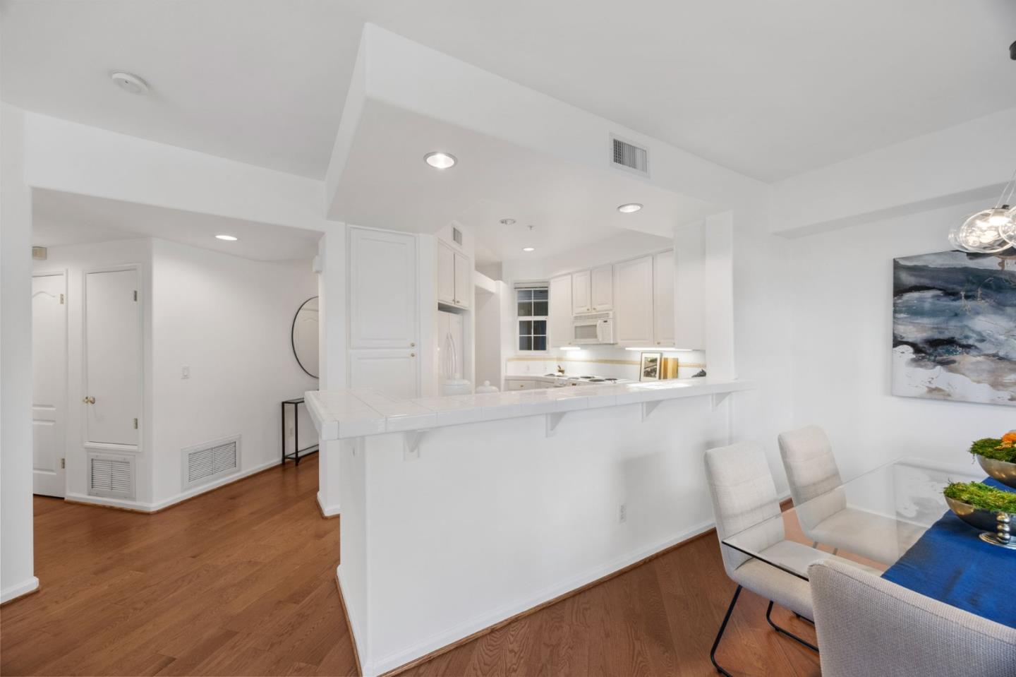 Photo #9: ML82039397 Listing: Photo #9