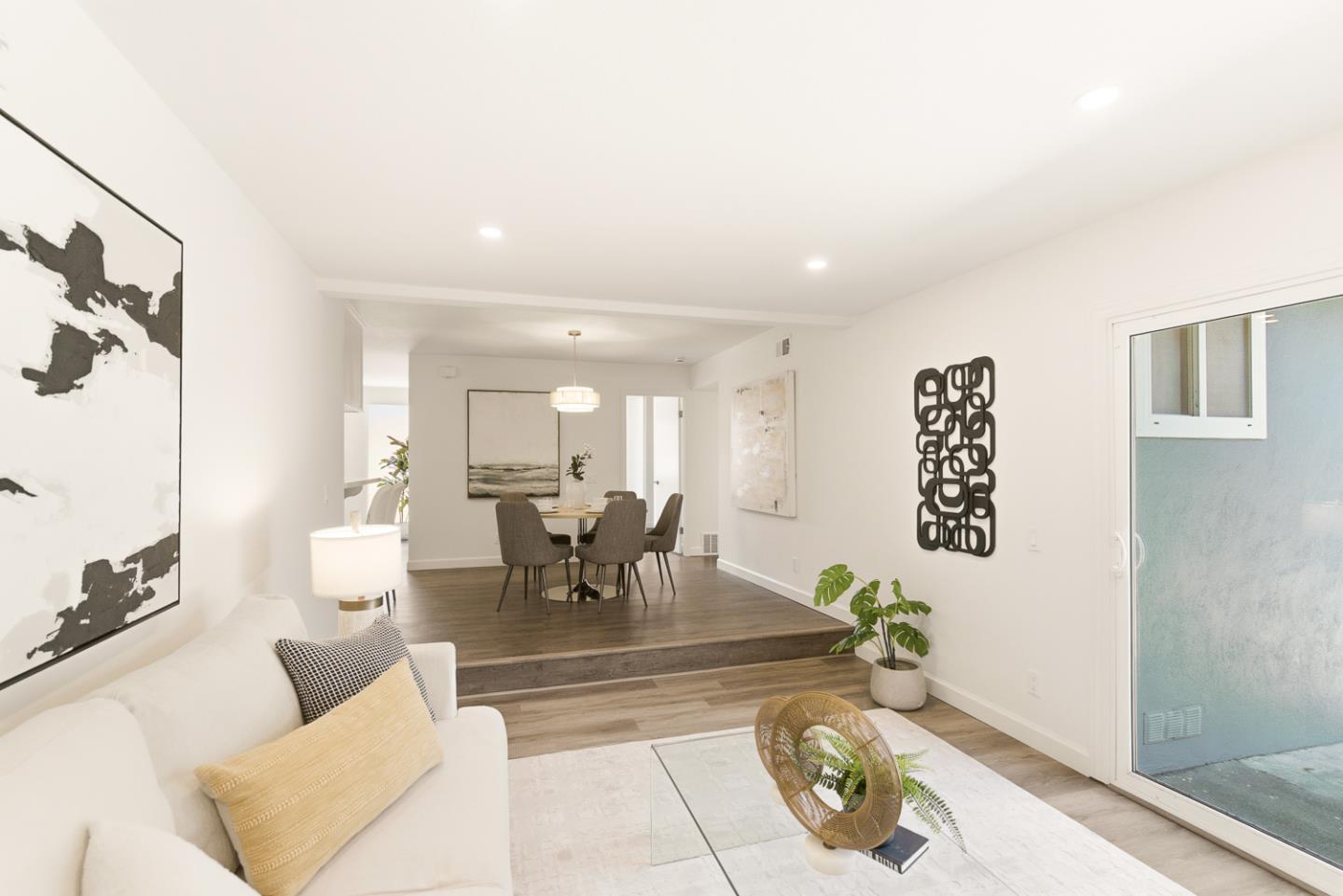 Detail Gallery Image 14 of 38 For 2755 Shannon Dr, South San Francisco,  CA 94080 - 4 Beds | 2 Baths