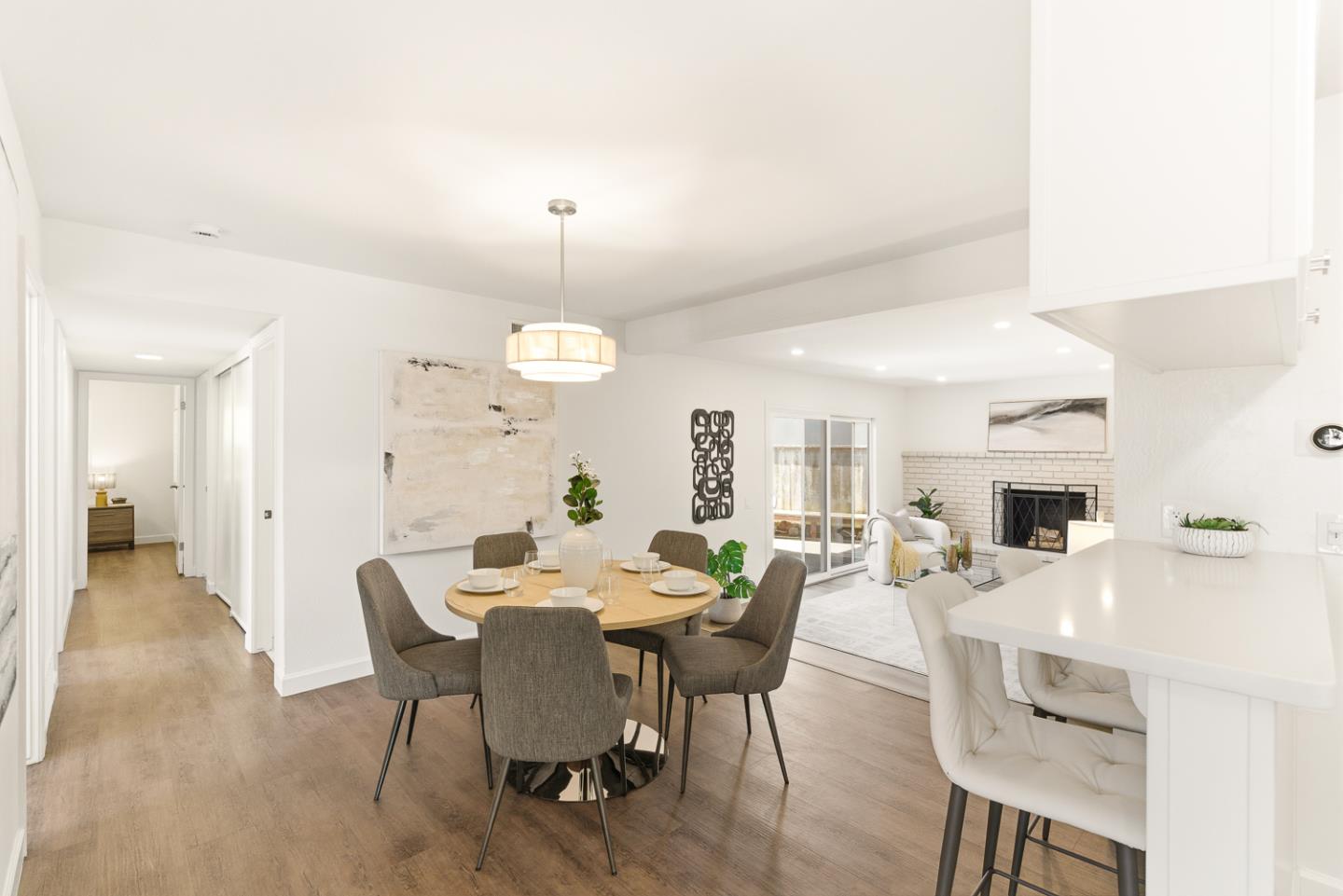 Detail Gallery Image 8 of 38 For 2755 Shannon Dr, South San Francisco,  CA 94080 - 4 Beds | 2 Baths