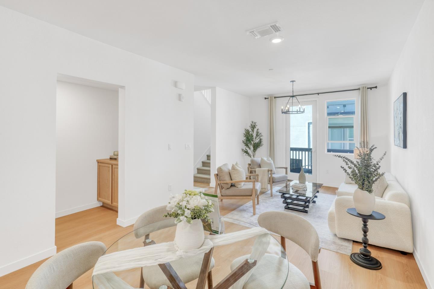 Detail Gallery Image 14 of 57 For 1425 Lavender Loop, Milpitas,  CA 95035 - 3 Beds | 3 Baths