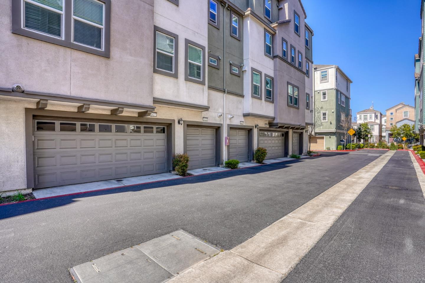 Detail Gallery Image 35 of 57 For 1425 Lavender Loop, Milpitas,  CA 95035 - 3 Beds | 3 Baths