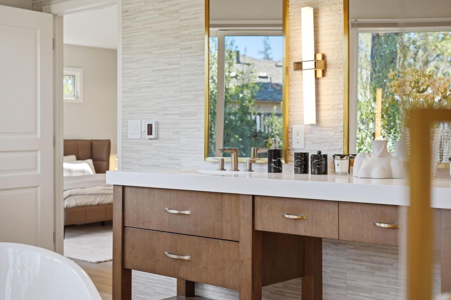 Detail Gallery Image 30 of 54 For 1677 Middleton Ave, Los Altos,  CA 94024 - 3 Beds | 2 Baths