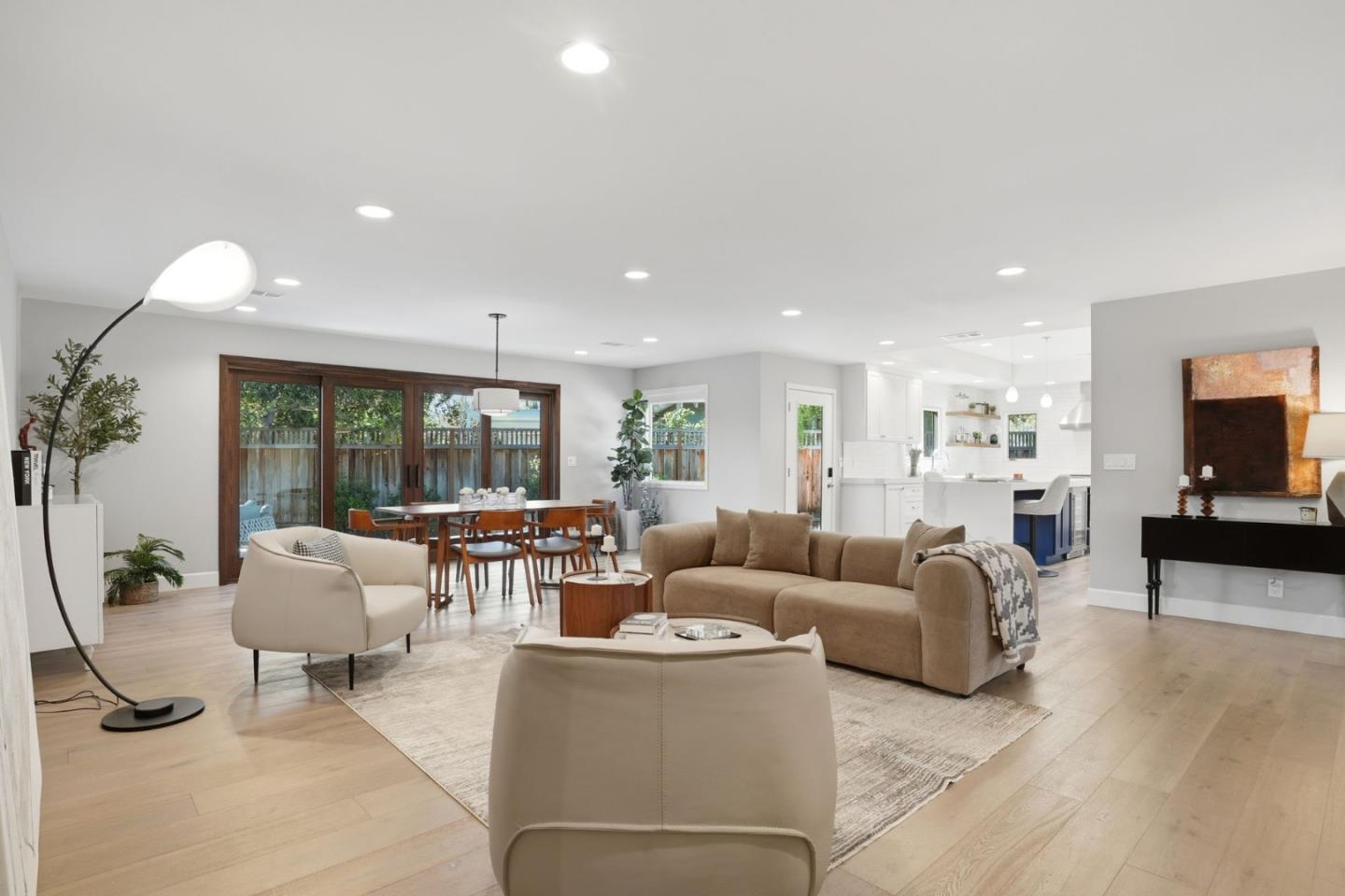 Detail Gallery Image 8 of 54 For 1677 Middleton Ave, Los Altos,  CA 94024 - 3 Beds | 2 Baths