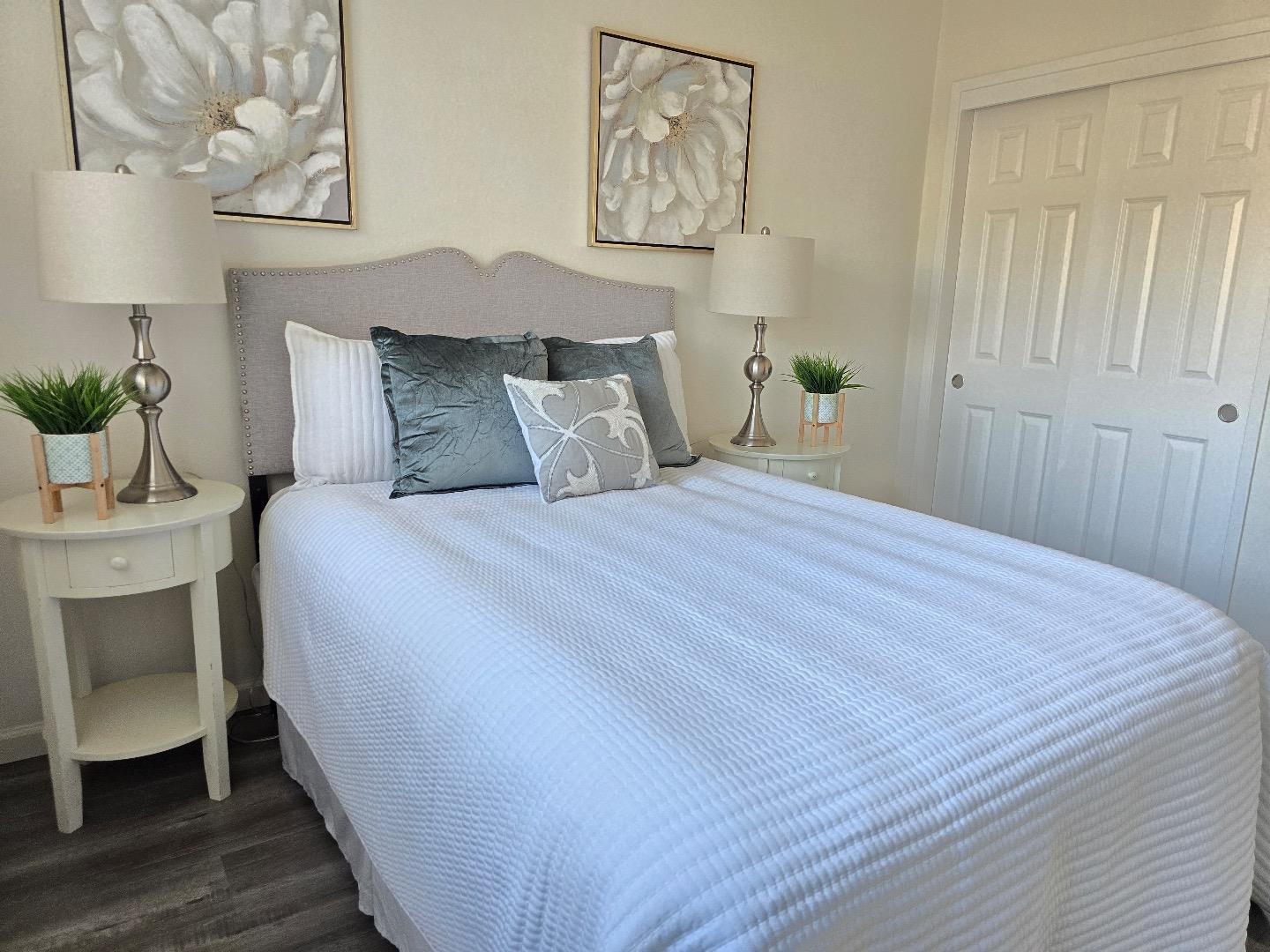 Detail Gallery Image 12 of 19 For 5187 Doyle Rd, San Jose,  CA 95129 - 3 Beds | 2 Baths