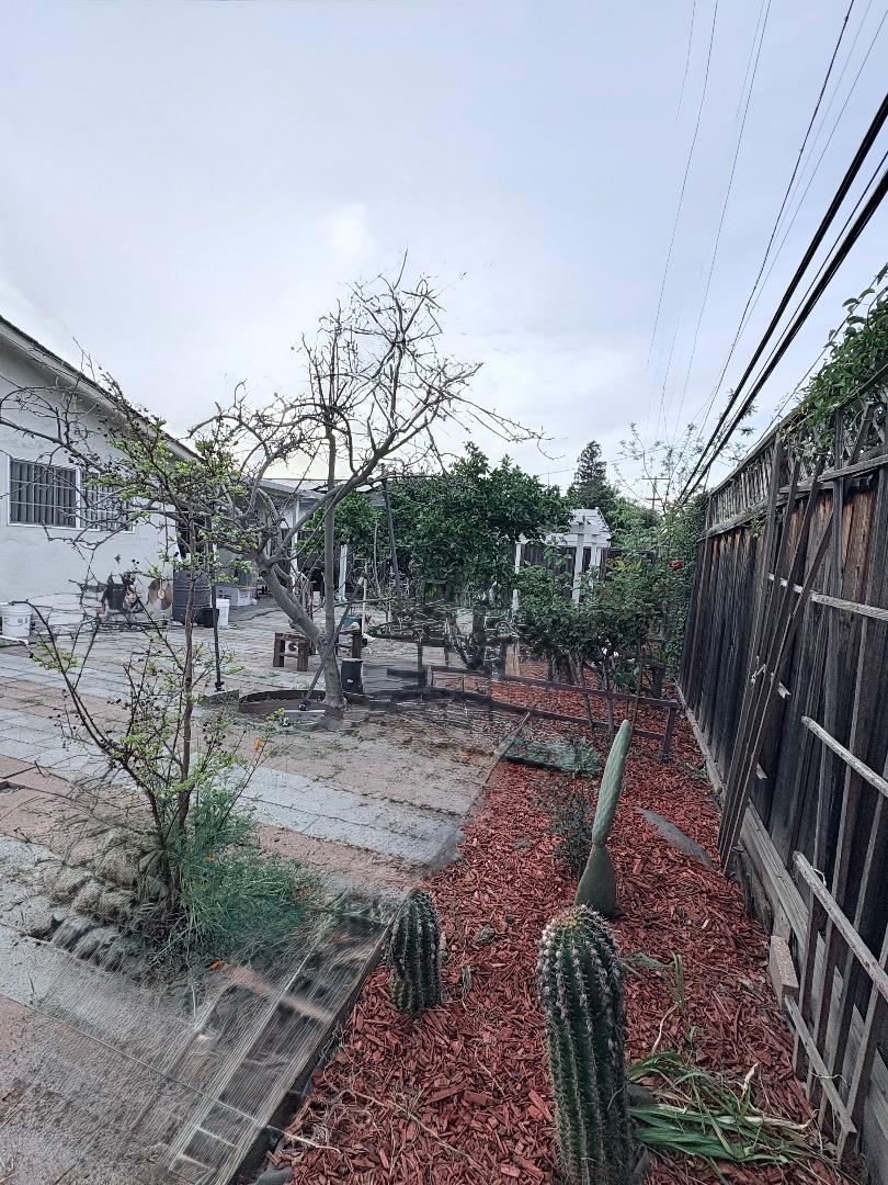 Detail Gallery Image 17 of 19 For 5187 Doyle Rd, San Jose,  CA 95129 - 3 Beds | 2 Baths