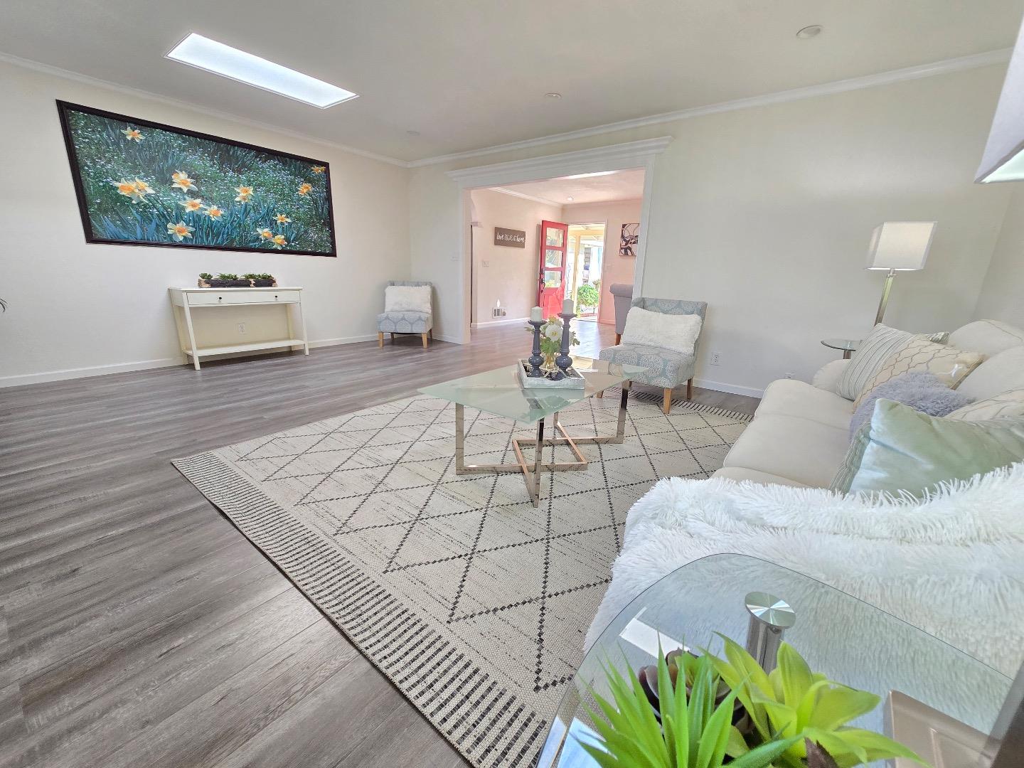 Detail Gallery Image 2 of 19 For 5187 Doyle Rd, San Jose,  CA 95129 - 3 Beds | 2 Baths