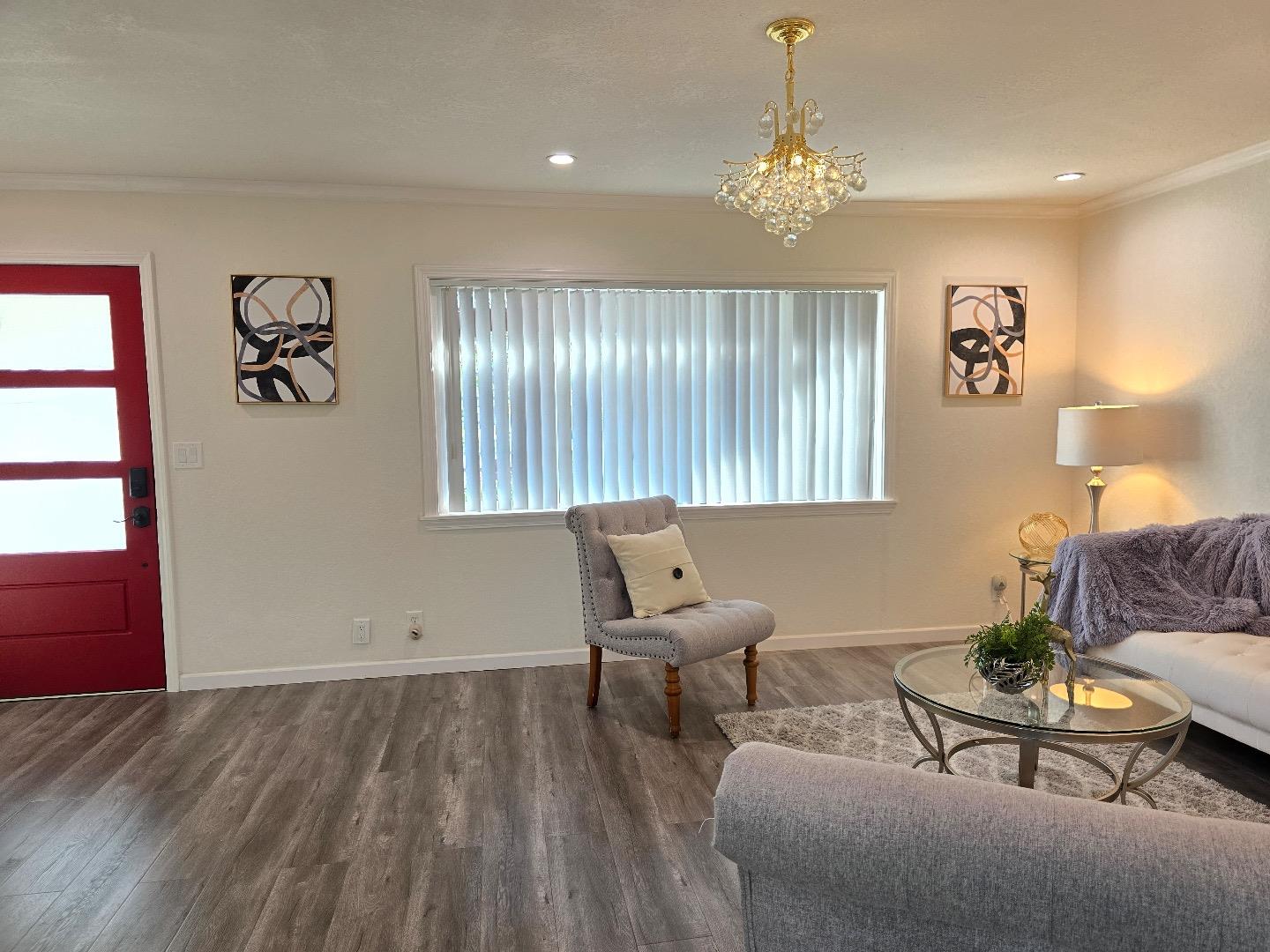 Detail Gallery Image 3 of 19 For 5187 Doyle Rd, San Jose,  CA 95129 - 3 Beds | 2 Baths