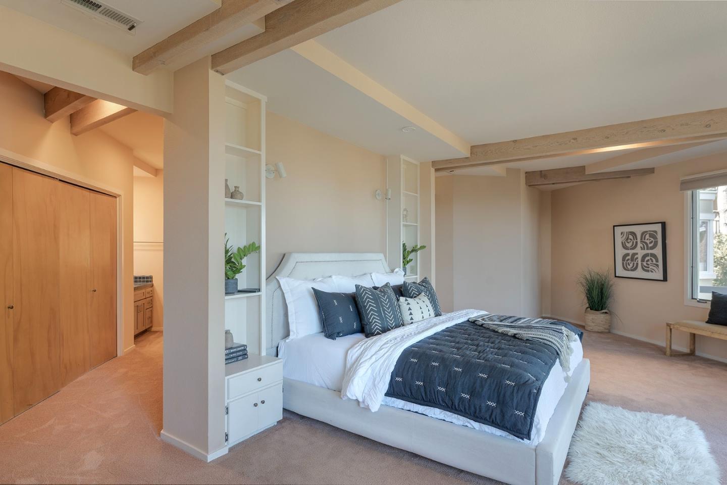 Detail Gallery Image 15 of 23 For 4 Sommerset Vale, Monterey,  CA 93940 - 4 Beds | 3/1 Baths