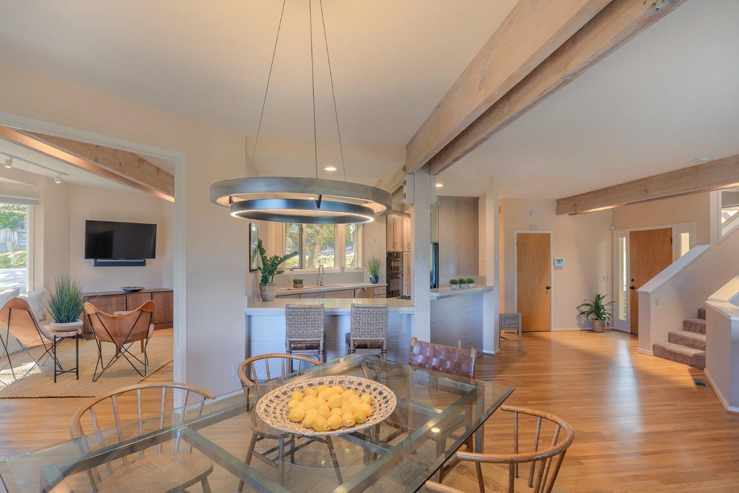 Detail Gallery Image 7 of 23 For 4 Sommerset Vale, Monterey,  CA 93940 - 4 Beds | 3/1 Baths