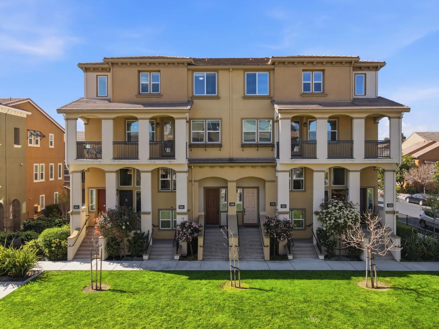 Detail Gallery Image 21 of 32 For 38922 Dandelion Pl, Newark,  CA 94560 - 3 Beds | 3 Baths