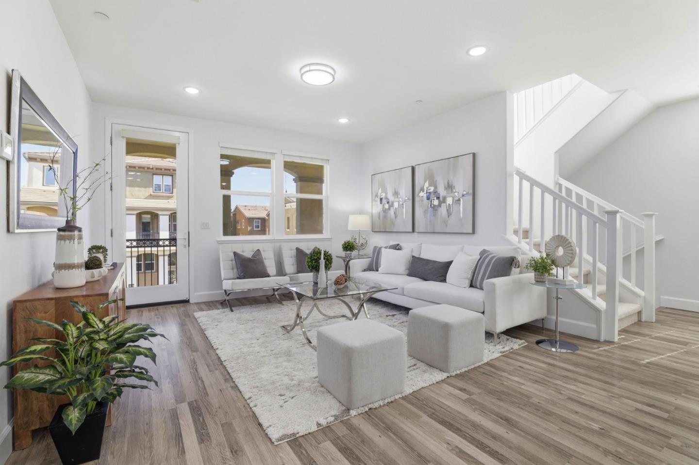 Detail Gallery Image 3 of 32 For 38922 Dandelion Pl, Newark,  CA 94560 - 3 Beds | 3 Baths