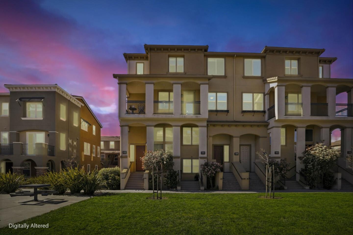 Detail Gallery Image 31 of 32 For 38922 Dandelion Pl, Newark,  CA 94560 - 3 Beds | 3 Baths