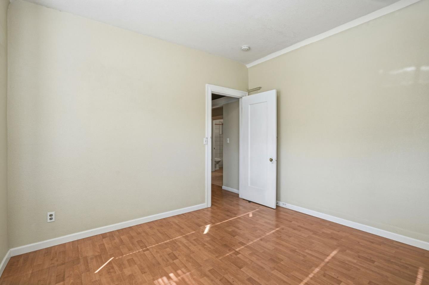 Detail Gallery Image 24 of 44 For 603 Madison St, Oakland,  CA 94607 - – Beds | – Baths