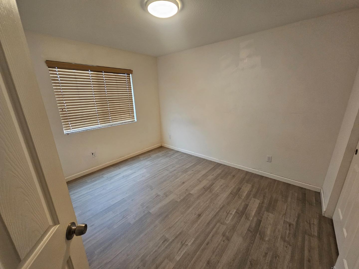 Detail Gallery Image 34 of 42 For 13721 Santa Lucia Dr, Gustine,  CA 95322 - 5 Beds | 3/1 Baths