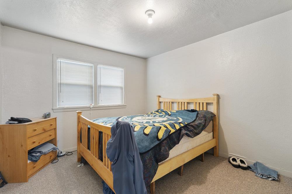 Detail Gallery Image 11 of 38 For 713 Sally St, Hollister,  CA 95023 - – Beds | – Baths