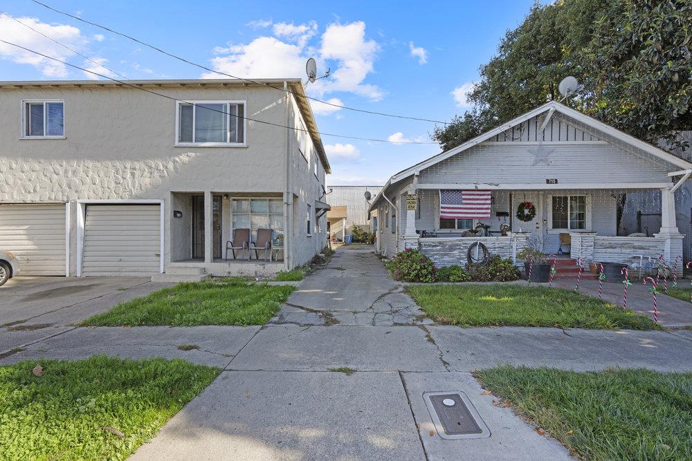 Detail Gallery Image 15 of 38 For 713 Sally St, Hollister,  CA 95023 - – Beds | – Baths