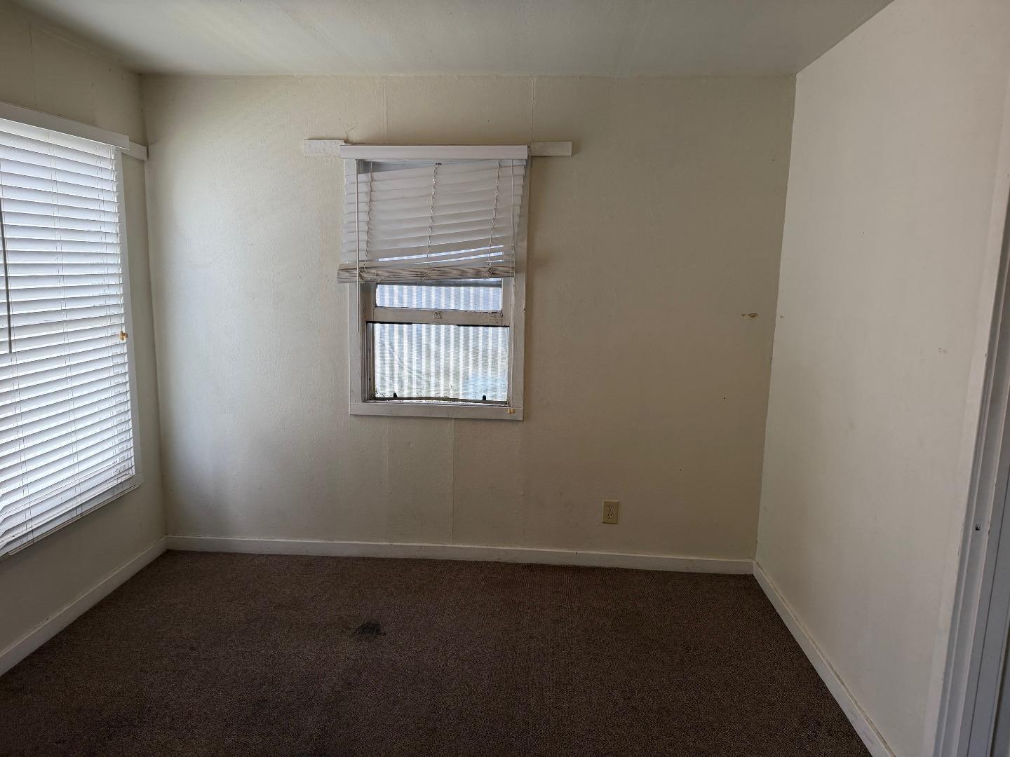 Detail Gallery Image 35 of 38 For 713 Sally St, Hollister,  CA 95023 - – Beds | – Baths