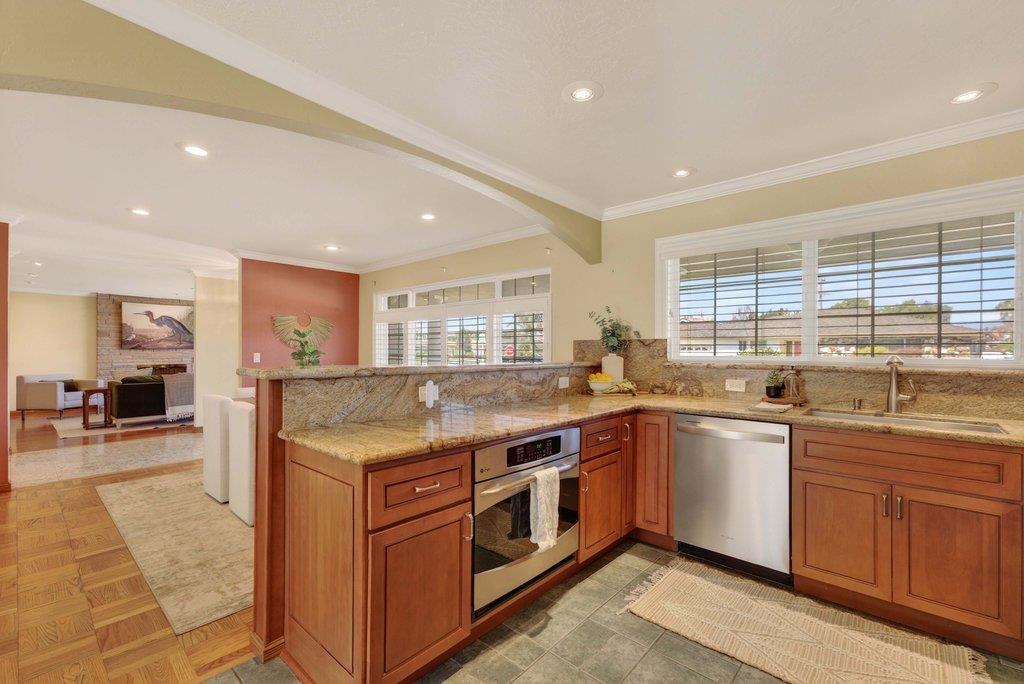 Detail Gallery Image 17 of 57 For 97 Logan St, Watsonville,  CA 95076 - 4 Beds | 2/1 Baths