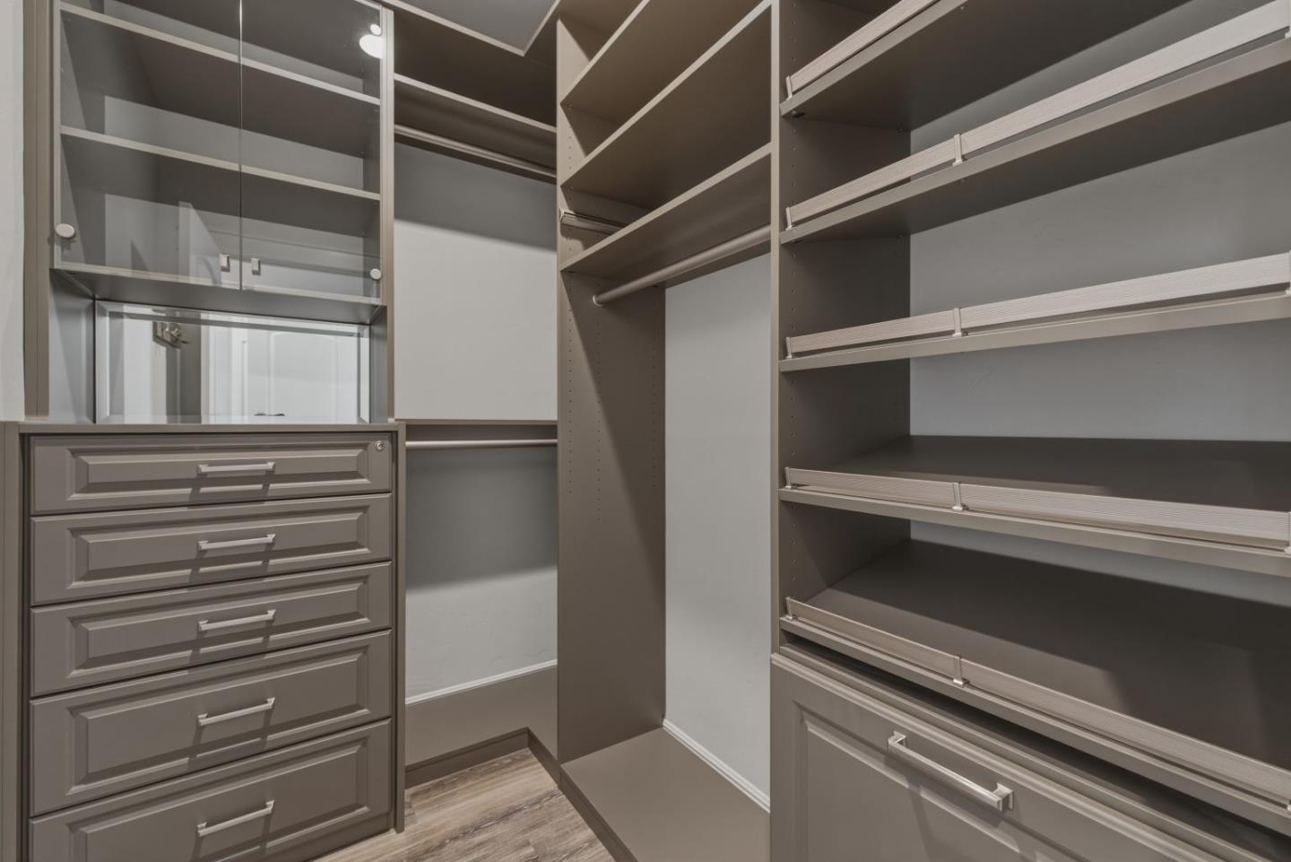 Detail Gallery Image 32 of 58 For 1054 Longfellow Ave, Campbell,  CA 95008 - 3 Beds | 3/1 Baths