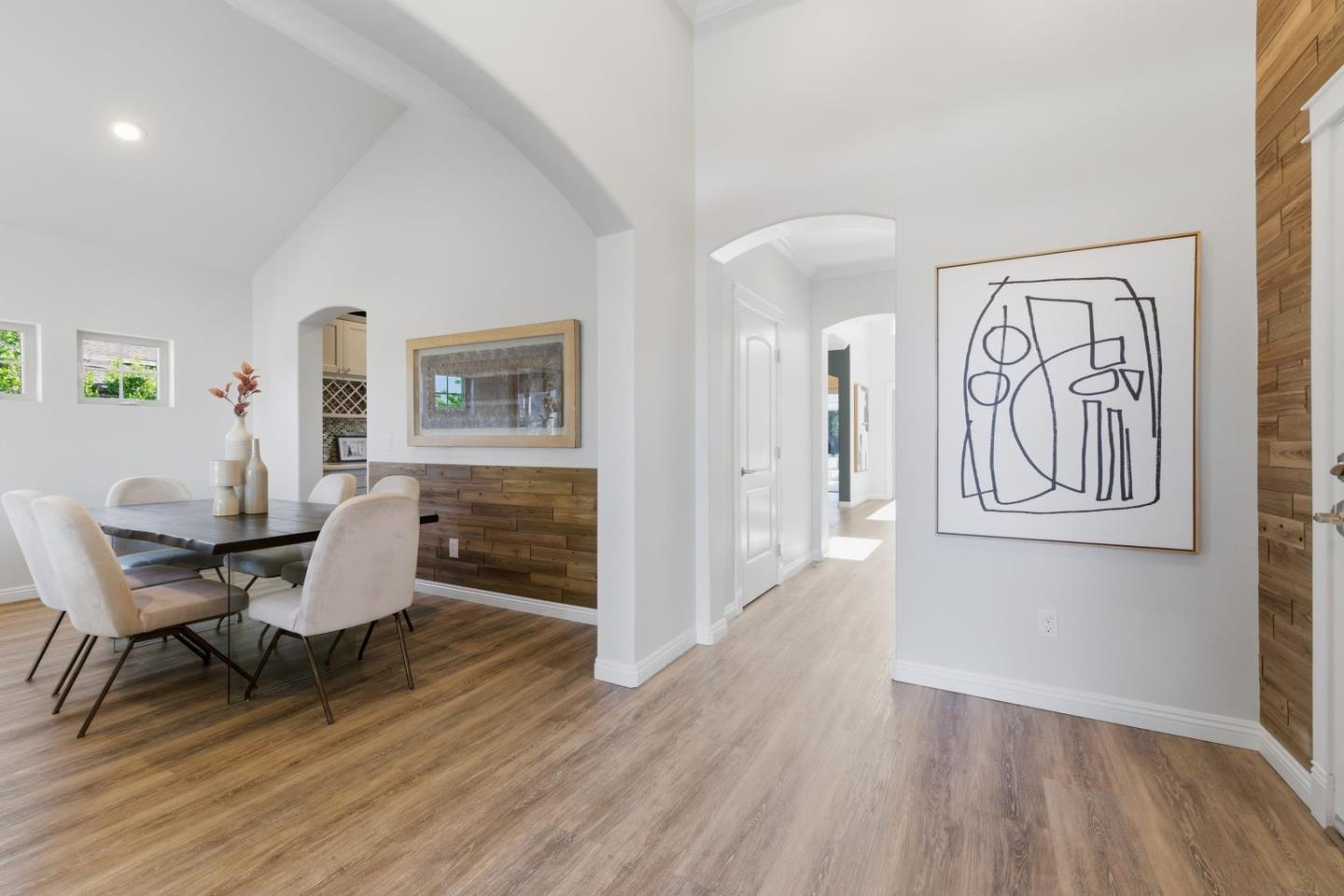 Detail Gallery Image 4 of 58 For 1054 Longfellow Ave, Campbell,  CA 95008 - 3 Beds | 3/1 Baths