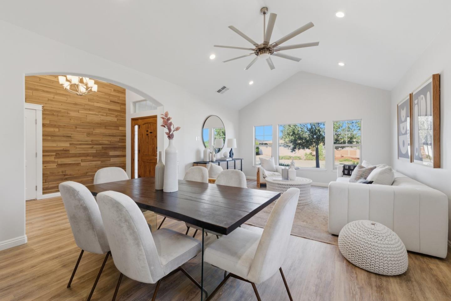 Detail Gallery Image 5 of 58 For 1054 Longfellow Ave, Campbell,  CA 95008 - 3 Beds | 3/1 Baths