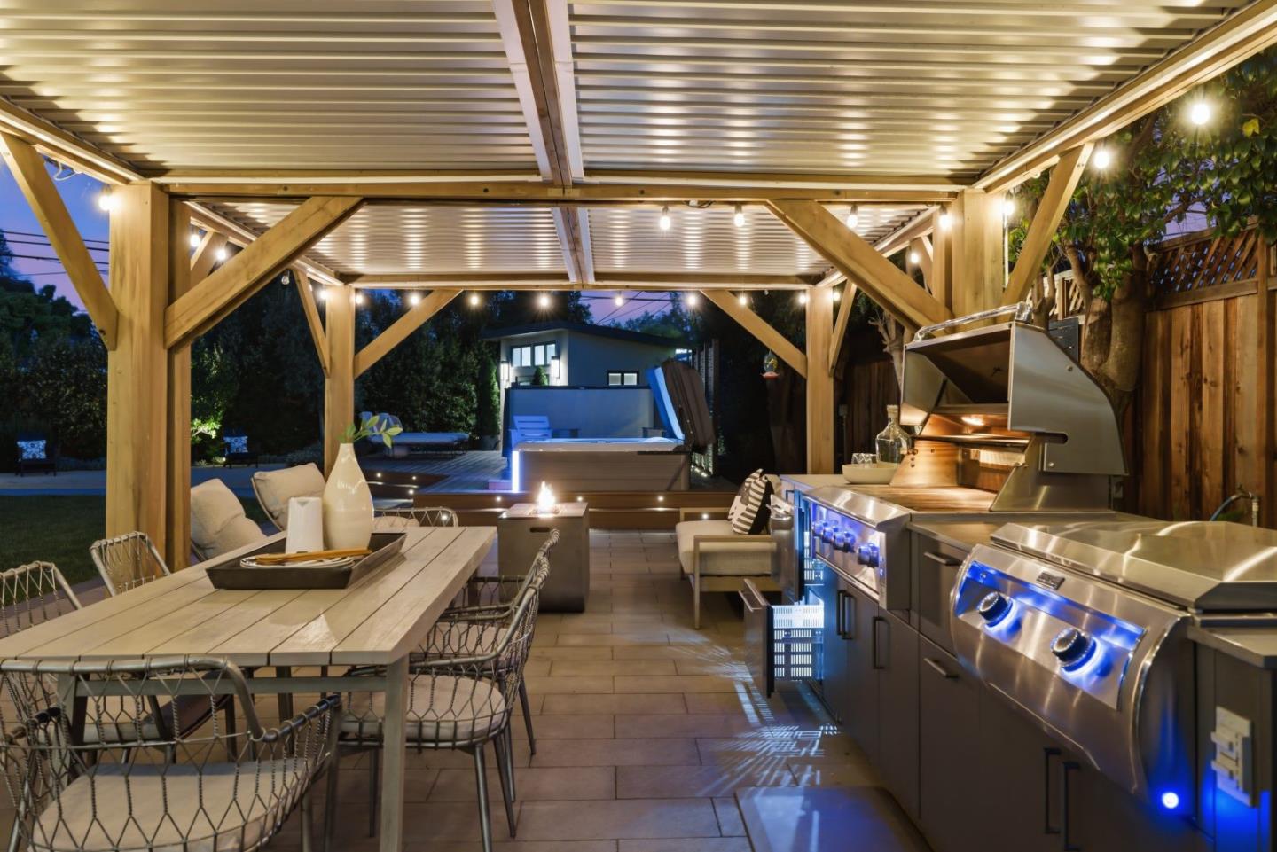 Detail Gallery Image 60 of 67 For 1054 Longfellow Ave, Campbell,  CA 95008 - 3 Beds | 3/1 Baths