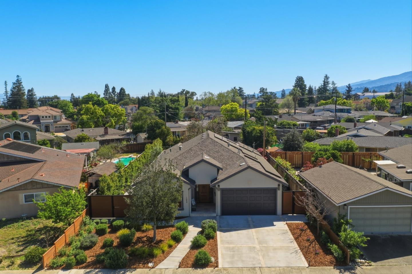 Detail Gallery Image 65 of 67 For 1054 Longfellow Ave, Campbell,  CA 95008 - 3 Beds | 3/1 Baths