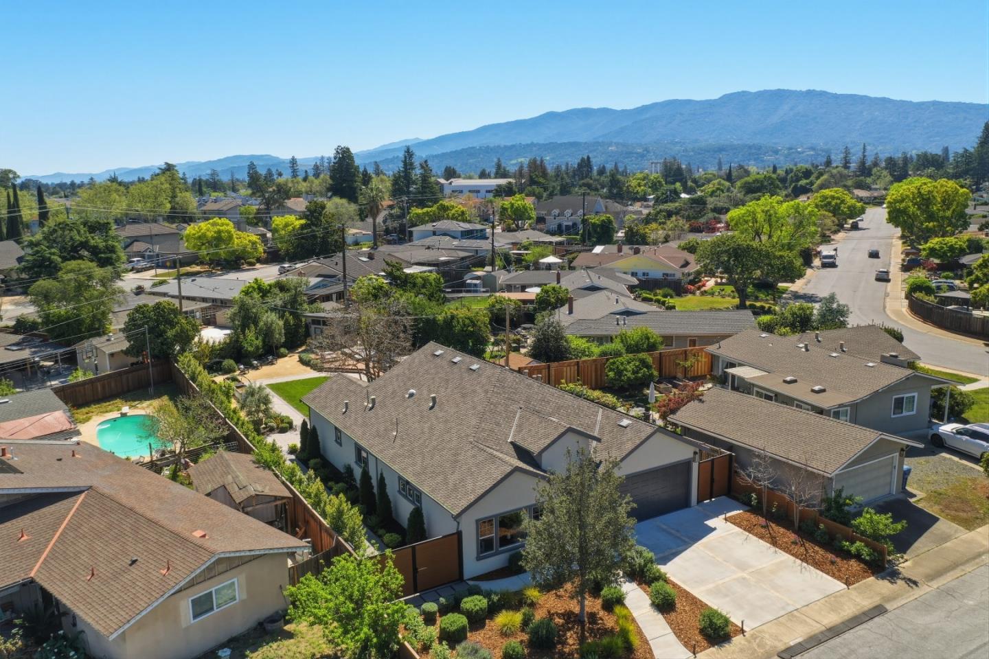 Detail Gallery Image 66 of 67 For 1054 Longfellow Ave, Campbell,  CA 95008 - 3 Beds | 3/1 Baths