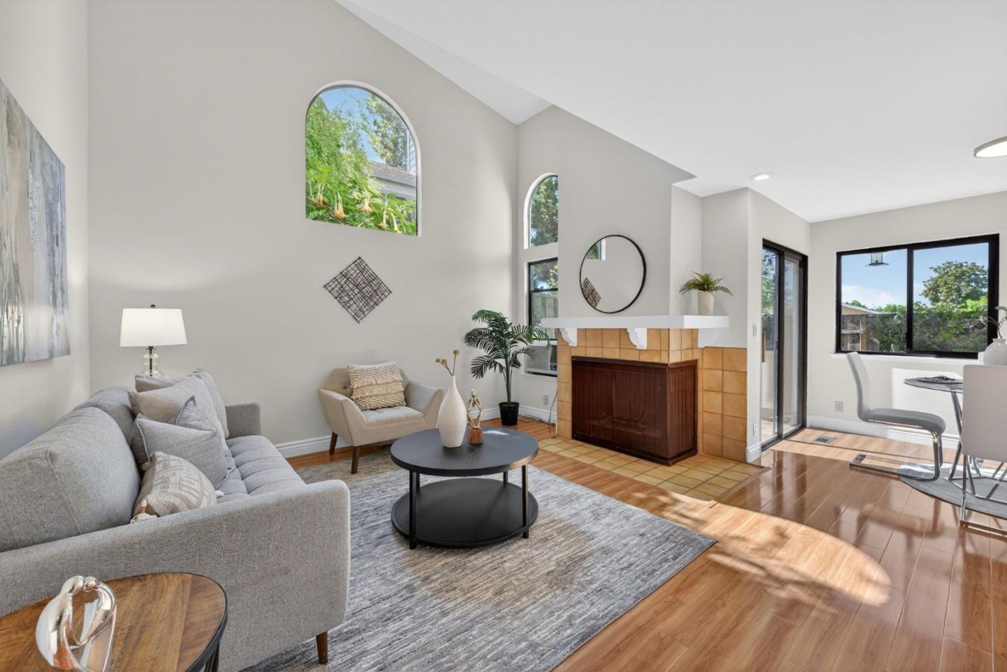 Photo #7: ML82039417 Listing: Photo #7