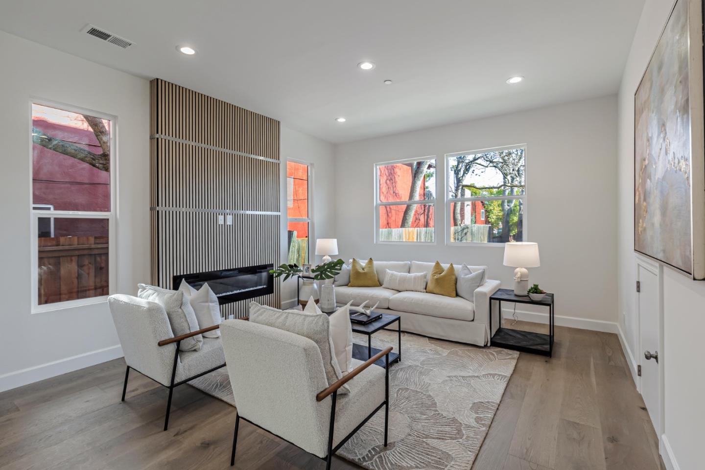 Detail Gallery Image 10 of 48 For 308 & 304 Redwood Ave, Redwood City,  CA 94061 - – Beds | – Baths