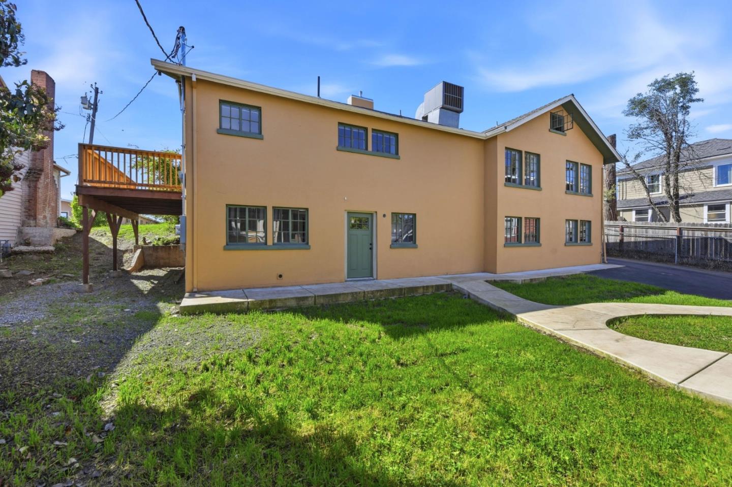 Detail Gallery Image 19 of 33 For 181 College Way, Auburn,  CA 95603 - – Beds | – Baths